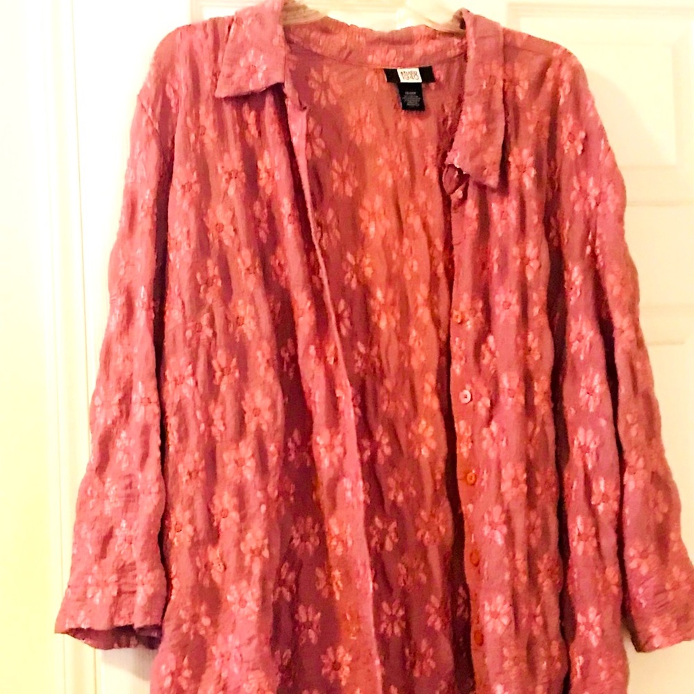 Rosy Patterned Blouse - image 2